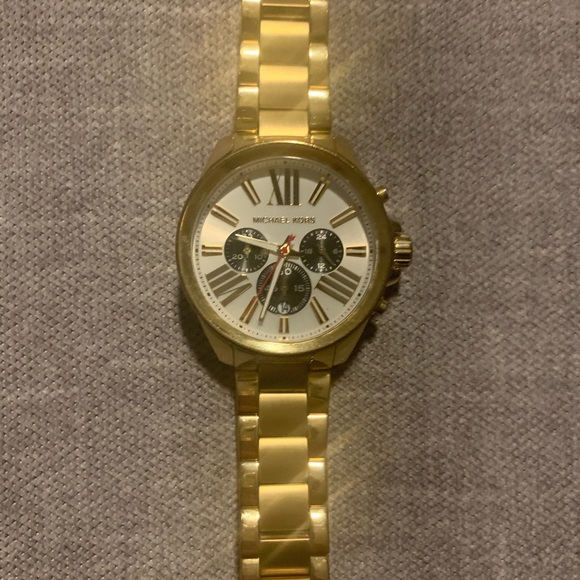 Women’s Michael Kors watch - Picture 3 of 8